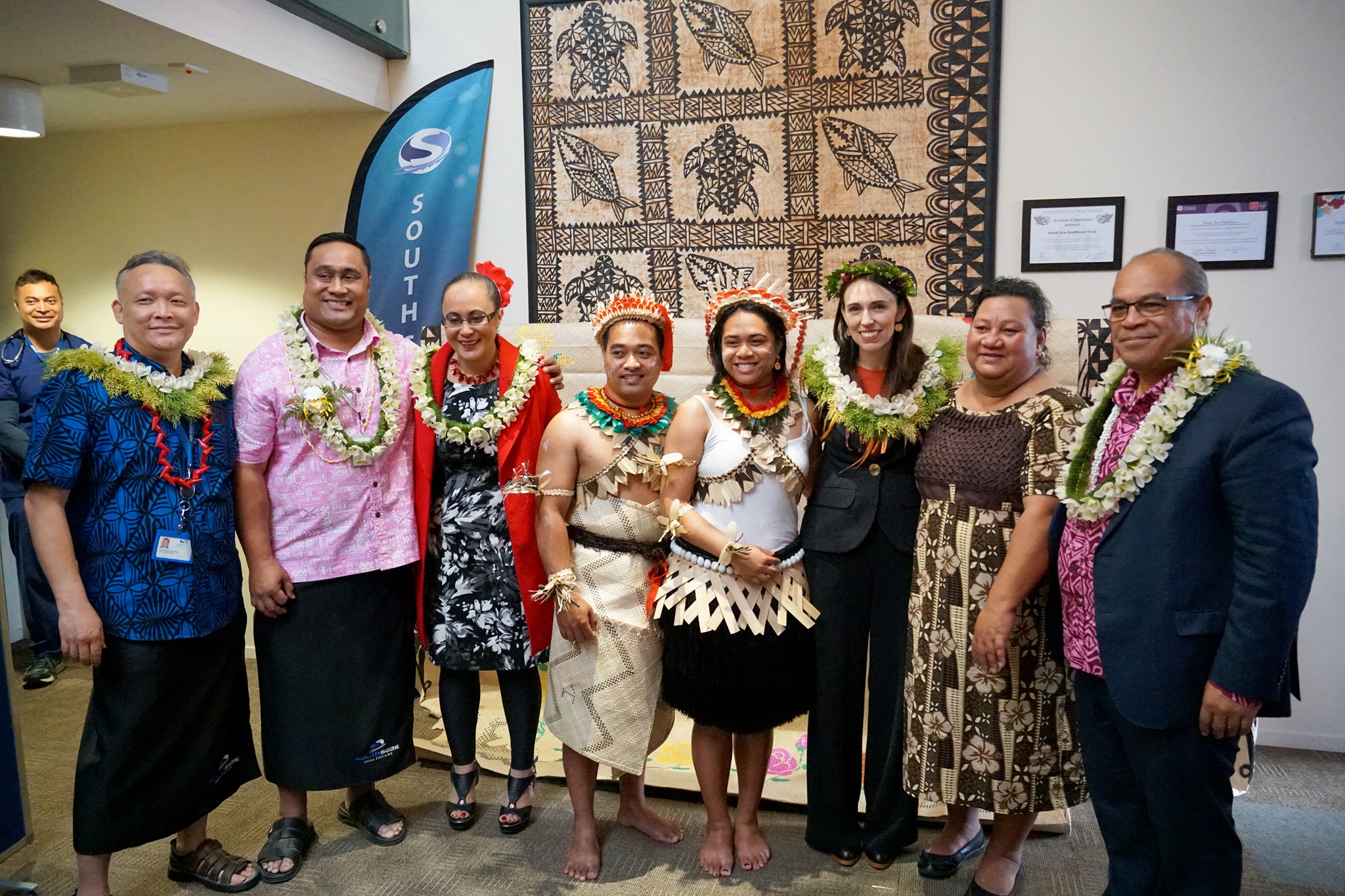 jacinda ardern opening covid test center
